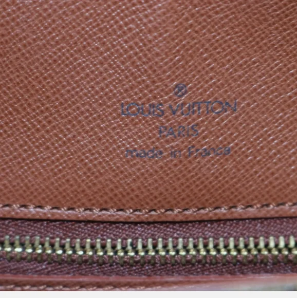 Louis Vuitton Shoulder Bag Saint Cloud GM - Picture 11 of 16